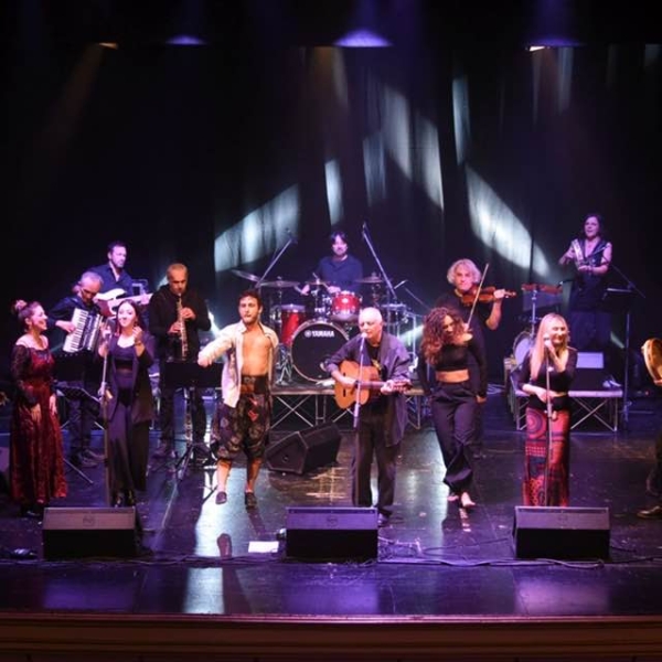 Live con Carlo Faiello al Teatro Sannazaro di Napoli.